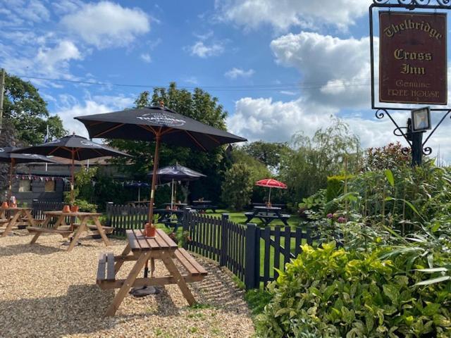The Thelbridge Cross Inn Crediton Eksteriør bilde