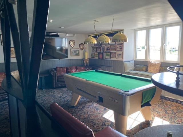 The Thelbridge Cross Inn Crediton Eksteriør bilde